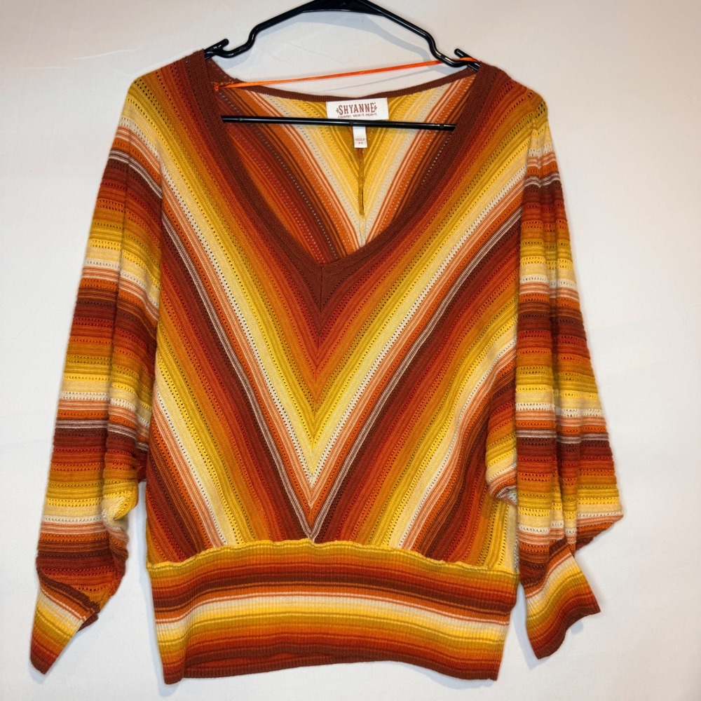 Shyanne Womens Orange Yellow Chevron Stripe V-Neck Dolman Knit Sweater Medium